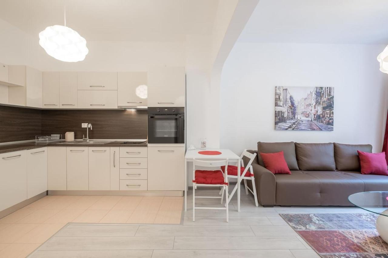 Your Perfect Place To Stay On Vitosha Str Apt София Экстерьер фото
